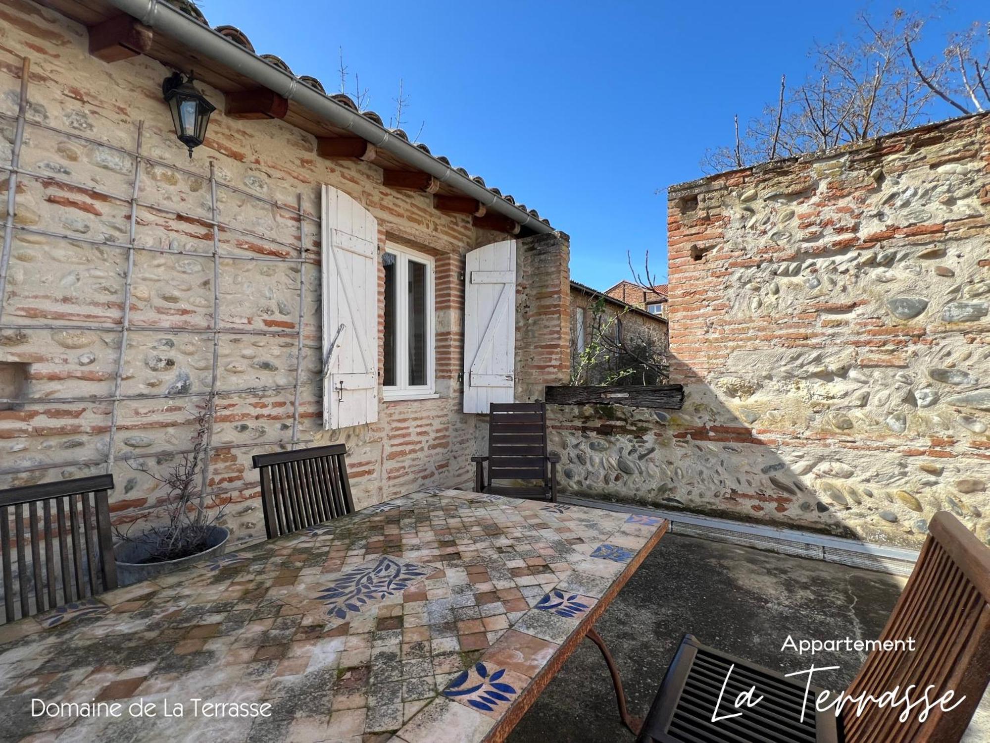 Domaine De La Terrasse Lägenhet Carbonne Exteriör bild